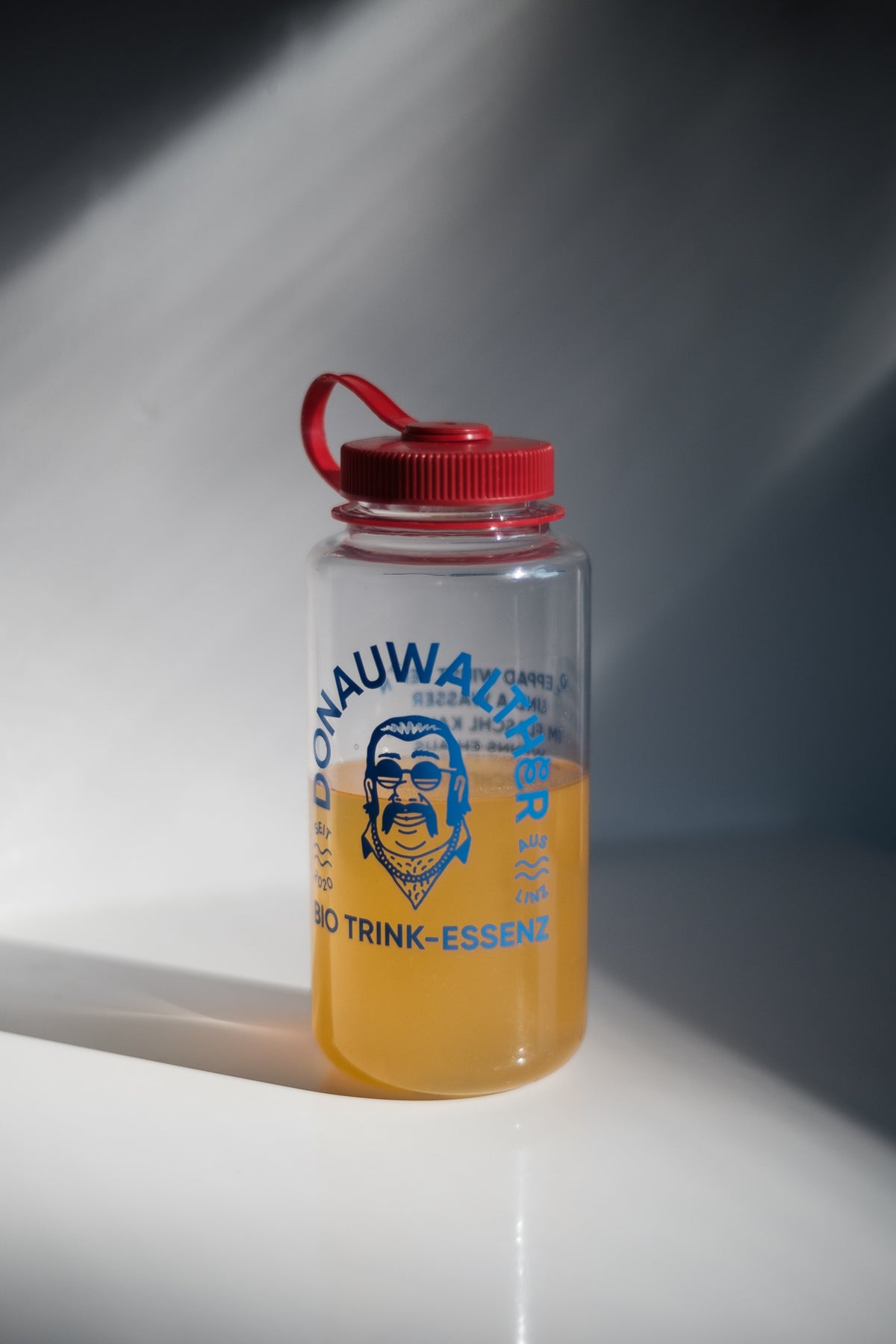 Donauwalther × Nalgene 1L Trinkflasche – Die perfekte Mischung für unterwegs